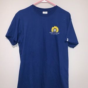 NWT Simply Southern Sunflower Tee